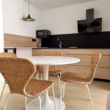 Depalleiro Apartment